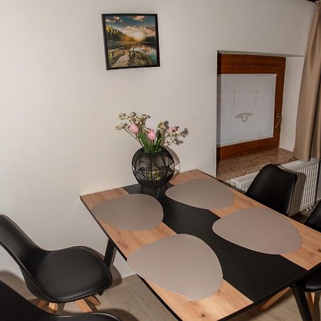 Apartmaji Tinta Kanal Buitenkant foto