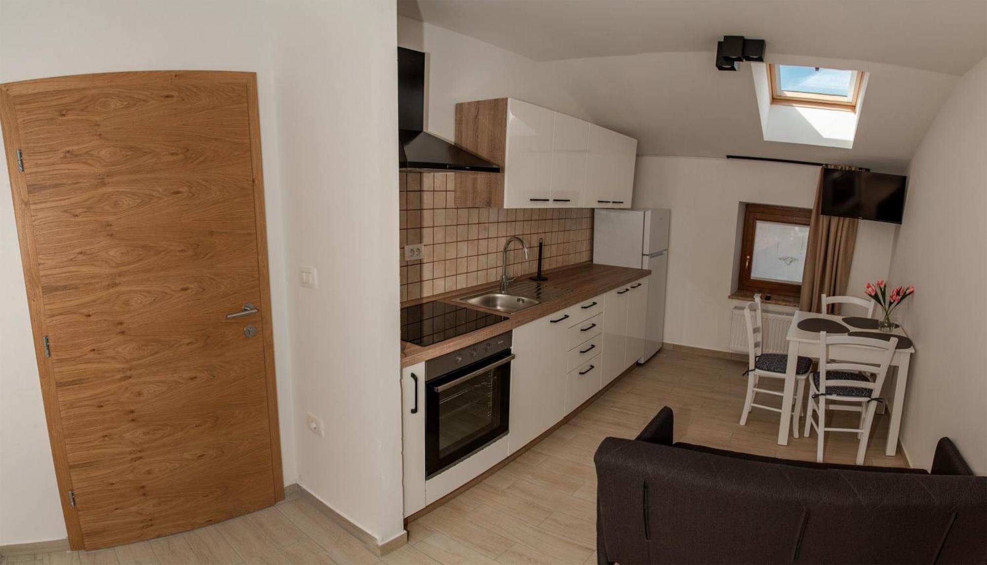 Apartmaji Tinta Kanal Buitenkant foto