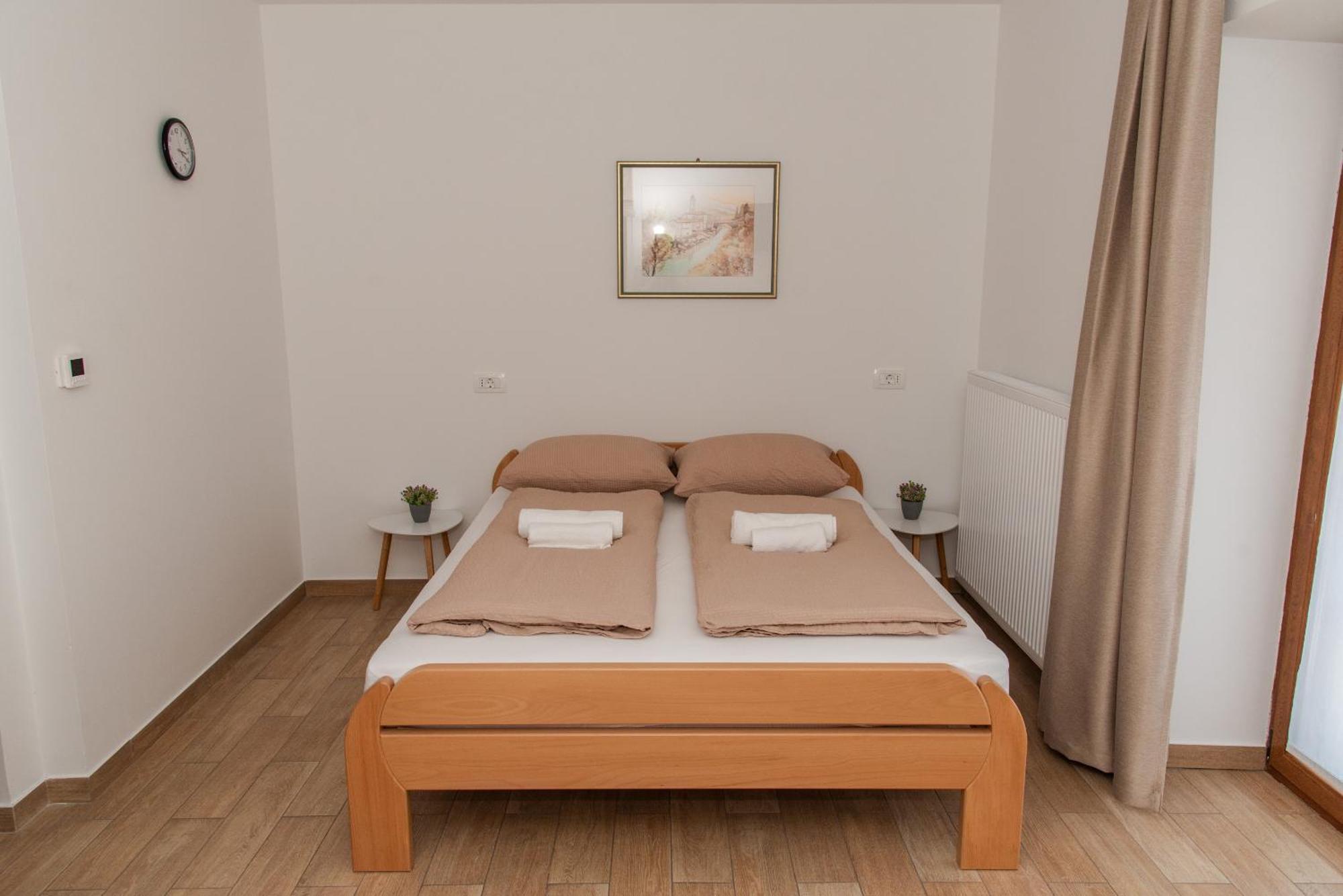 Apartmaji Tinta Kanal Buitenkant foto