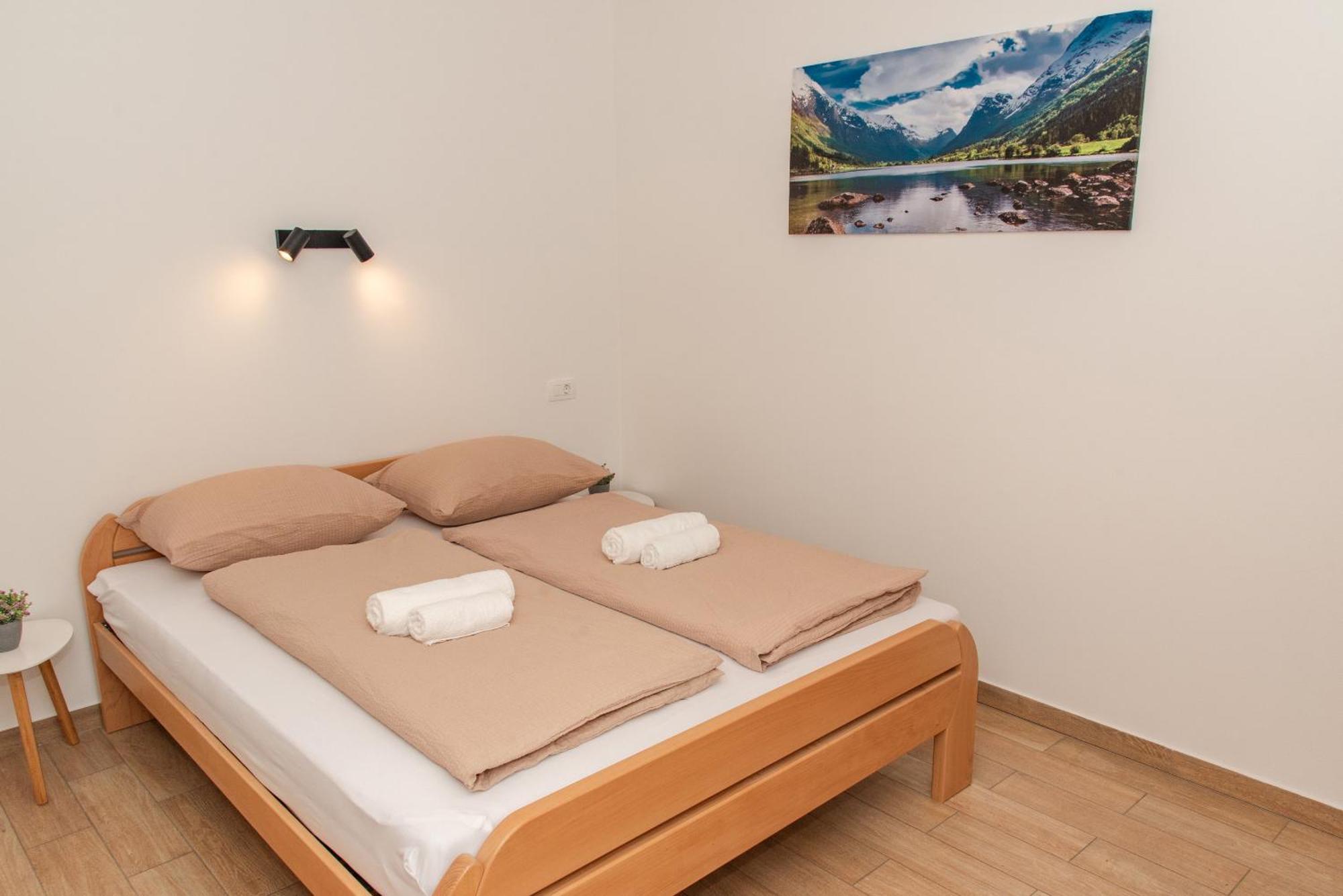 Apartmaji Tinta Kanal Buitenkant foto